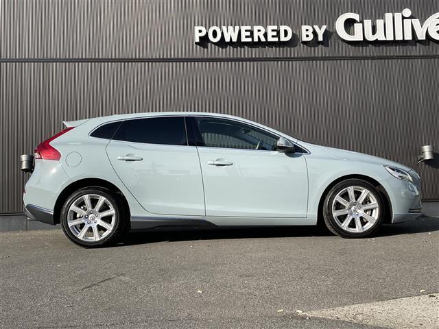 V40 D4 インスクリプション レザーシート PWシート シートヒーター インテリセーフ ACC BLIS レーンキーピングエイド 純正ナビ バックカメラ パドルシフト LEDヘッドライト パークセンサー スマートキー ETC(43枚目)