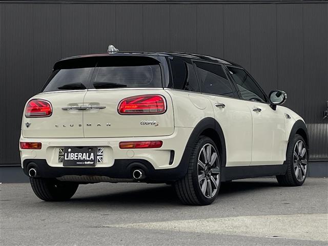 ＭＩＮＩ クーパーＳ　クラブマン　Ｃａｒｐｌａｙ　純生ＯＰ１８インチＡＷ　ドライビングモード　クルコン　インテリジェントセーフティ　ＬＥＤヘッドライト＆フォグ　純ナビ（ＡＭ／ＦＭ／ＢＴ）ミラーＥＴＣ　アイドリングストップ　ＵＳＢ（39枚目）