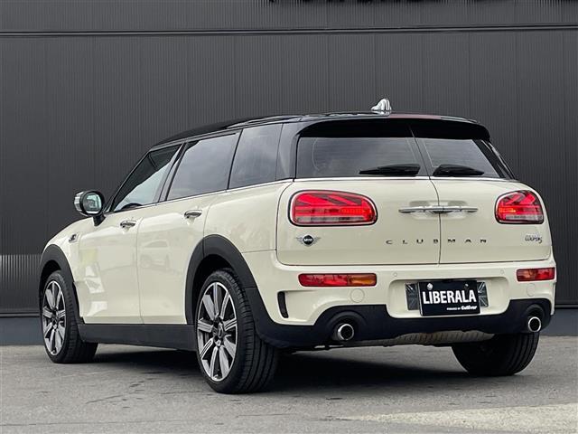 ＭＩＮＩ クーパーＳ　クラブマン　Ｃａｒｐｌａｙ　純生ＯＰ１８インチＡＷ　ドライビングモード　クルコン　インテリジェントセーフティ　ＬＥＤヘッドライト＆フォグ　純ナビ（ＡＭ／ＦＭ／ＢＴ）ミラーＥＴＣ　アイドリングストップ　ＵＳＢ（41枚目）