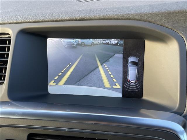 Ｖ６０ ドライブｅ　当店買取車　ワンオーナー　ＡＣＣ　ＢＬＩＳ　インテリセーフ　黒革シート　ＰＷシート　シートヒーター　プッシュスタート　ＨＩＤヘッドライト　純正ナビ　ＴＶ　Ｂ／Ｔ　バックカメラ　ＥＴＣ　パークセンサー（23枚目）