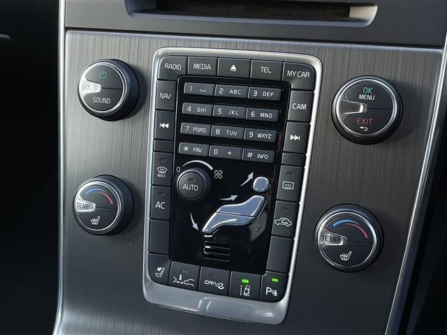 Ｖ６０ ドライブｅ　当店買取車　ワンオーナー　ＡＣＣ　ＢＬＩＳ　インテリセーフ　黒革シート　ＰＷシート　シートヒーター　プッシュスタート　ＨＩＤヘッドライト　純正ナビ　ＴＶ　Ｂ／Ｔ　バックカメラ　ＥＴＣ　パークセンサー（29枚目）