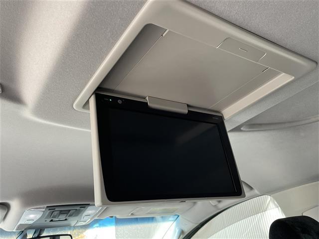 アルファード 2.5S Cパッケージ 当店買取車 モデリスタエアロ 純正10型ナビ 純正後席モニター ステアリングヒーター レーダークルーズコントロール バックカメラ 両側パワースライド オットマン D/Nパワーシート PWバックドア(6枚目)