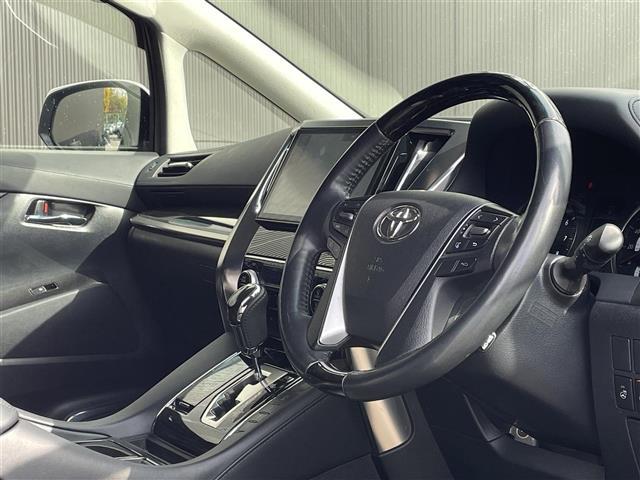 アルファード 2.5S Cパッケージ 当店買取車 モデリスタエアロ 純正10型ナビ 純正後席モニター ステアリングヒーター レーダークルーズコントロール バックカメラ 両側パワースライド オットマン D/Nパワーシート PWバックドア(8枚目)
