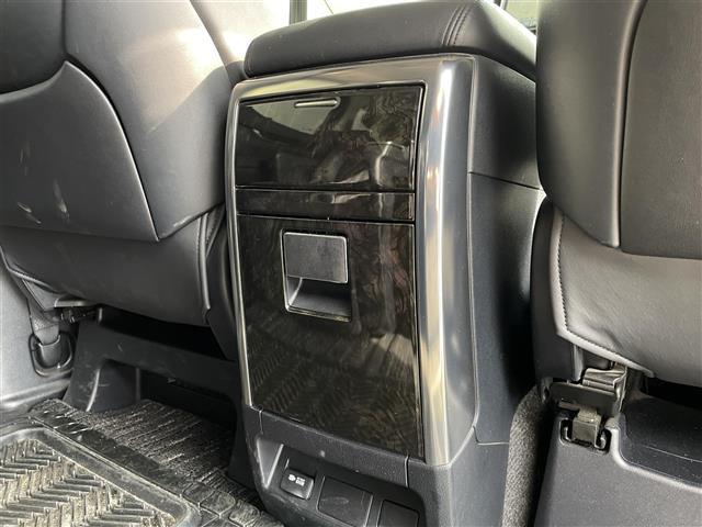 アルファード 2.5S Cパッケージ 当店買取車 モデリスタエアロ 純正10型ナビ 純正後席モニター ステアリングヒーター レーダークルーズコントロール バックカメラ 両側パワースライド オットマン D/Nパワーシート PWバックドア(16枚目)