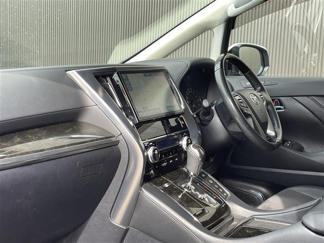 アルファード 2.5S Cパッケージ 当店買取車 モデリスタエアロ 純正10型ナビ 純正後席モニター ステアリングヒーター レーダークルーズコントロール バックカメラ 両側パワースライド オットマン D/Nパワーシート PWバックドア(18枚目)