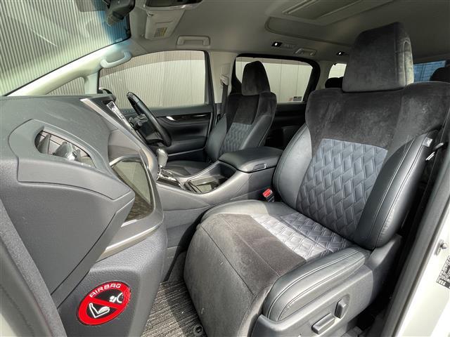 アルファード 2.5S Cパッケージ 当店買取車 モデリスタエアロ 純正10型ナビ 純正後席モニター ステアリングヒーター レーダークルーズコントロール バックカメラ 両側パワースライド オットマン D/Nパワーシート PWバックドア(19枚目)