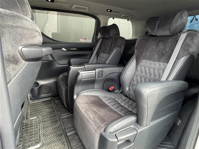 アルファード 2.5S Cパッケージ 当店買取車 モデリスタエアロ 純正10型ナビ 純正後席モニター ステアリングヒーター レーダークルーズコントロール バックカメラ 両側パワースライド オットマン D/Nパワーシート PWバックドア(20枚目)