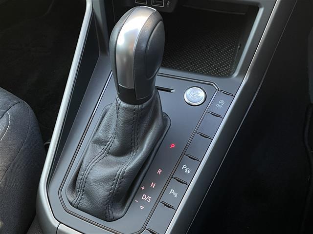 ポロ ＴＳＩコンフォートライン　当店買取車両　ワンオーナー　ＡＣＣ　Ｃａｒｐｌａｙ　ＡｎｄｏｒｏｉｄＡｕｔｏ　純正ナビ　Ｂｌｕｅｔｏｏｔｈ　Ｂカメラ　ＬＥＤヘッドライト　ドラレコ前後　純正１５インチＡＷ　スタッドレスタイヤ付き　禁煙（25枚目）