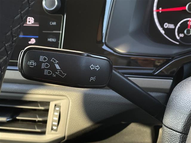 ポロ ＴＳＩコンフォートライン　当店買取車両　ワンオーナー　ＡＣＣ　Ｃａｒｐｌａｙ　ＡｎｄｏｒｏｉｄＡｕｔｏ　純正ナビ　Ｂｌｕｅｔｏｏｔｈ　Ｂカメラ　ＬＥＤヘッドライト　ドラレコ前後　純正１５インチＡＷ　スタッドレスタイヤ付き　禁煙（27枚目）