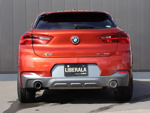 Ｘ２ ｘＤｒｉｖｅ　２０ｉ　ＭスポーツＸ　パノラマサンルーフ　純正ナビ　バックカメラ　ヘッドアップＤ　ＡＣＣ　衝突軽減Ｂ　レーンディパチャーＷ　シートヒーター　パワーバックドア　コンフォートアクセス　純正１９ＡＷ（23枚目）
