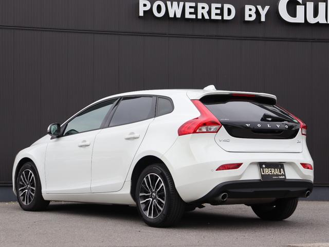 Ｖ４０ Ｄ４　キネティック　純正ナビ　バックカメラ　ＡＣＣ　衝突軽減ブレーキ　レーンキープアシスト　ブラインドスポットモニター　パークセンサー　純正１６ＡＷ　スマートキー　ＥＴＣ　ドラレコ　ＬＥＤヘッドライト（24枚目）