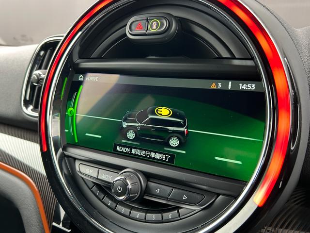 ＭＩＮＩ クーパーＳ　Ｅ　クロスオーバー　オール４　Ｙｏｕｒｓインテリ　ＨＵＤ　ハーフレザー　シートヒーター　ＡＣＣ　ナビ　フルセグＴＶ　Ｂカメラ　コンフォートアクセス　Ｏ／Ｐ１８インチブラックＡＷ　ＭＩＮＩドライビングモード　ドライビングアシスト（24枚目）