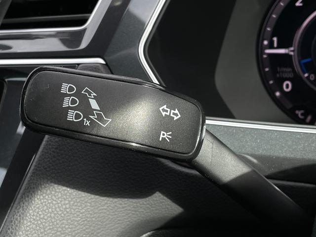 ティグアン ＴＤＩ　４モーション　Ｒライン　ブラックスタイル　黒革シート　ＰＷシート　ＨＵＤ　ＡＣＣ　ＬＫＡ　ＢＳＭ　パークアシスト　ＤｉｓｃｏｖｅｒＰｒｏナビ　３６０°カメラ　ＡｎｄｒｏｉｄＡｕｔｏ　ＡｐｐｌｅＣａｒＰｌａｙ　全席シートヒーター　ＰＷバックドア（33枚目）