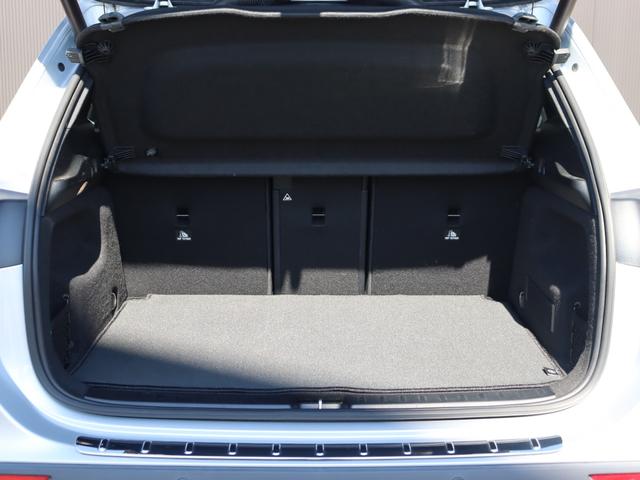 ＧＬＡクラス ＧＬＡ２００ｄ　４マチック　ＡＭＧライン　当店買取車両　ヘッドライトプロテクションフィルム　パノラミックスライディングルーフ　アンビエントライト　レーダーセーフティＰＫＧ　全方位カメラ　Ｐシート／シートヒーター　ドラレコ　ＥＴＣ　ナビ　ＴＶ（19枚目）