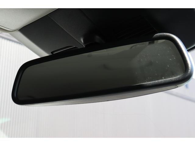 Ｖクラス Ｖ２２０ｄ　両側パワースライドドア　レーダーセーフティＰＫＧ　黒革シート　シートヒーター　レーダークルーズコントロール　パノラミックビューモニター　クリアランスソナー　純正ナビ　純１７ＡＷ　電動リアゲート　ＥＴＣ（41枚目）