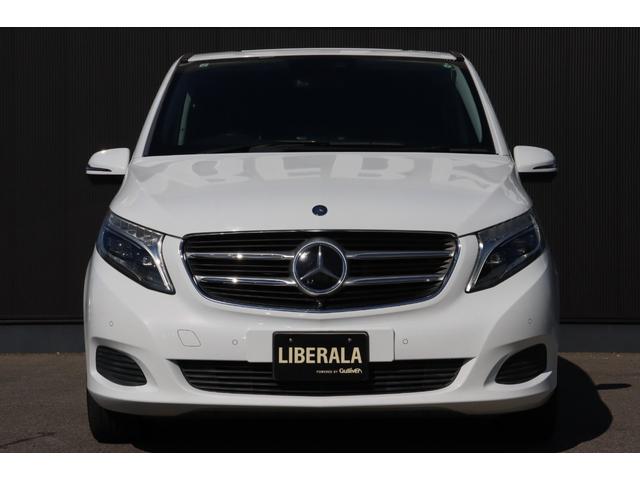 Ｖクラス Ｖ２２０ｄ　両側パワースライドドア　レーダーセーフティＰＫＧ　黒革シート　シートヒーター　レーダークルーズコントロール　パノラミックビューモニター　クリアランスソナー　純正ナビ　純１７ＡＷ　電動リアゲート　ＥＴＣ（47枚目）