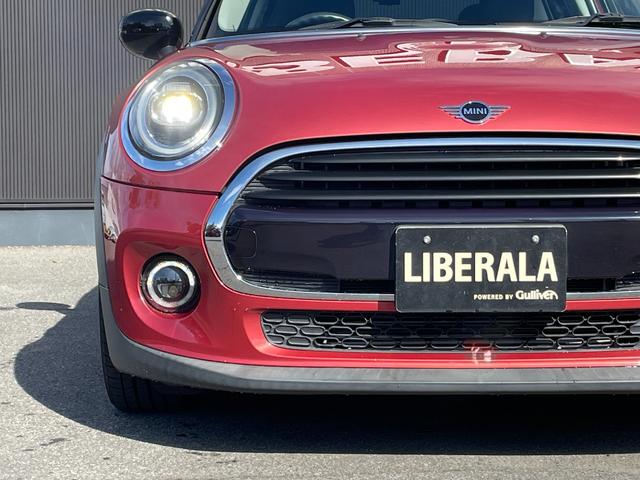 ＭＩＮＩ クーパー　特別使用車　ローズウッドエディション　ペッパーＰＫＧ　インテリジェントセーフティ　ハーフレザーシート　アンビエントライト　バックカメラ　ＰＤＣ　コンフォートアクセス　レインセンサー　　ＥＴＣ（34枚目）
