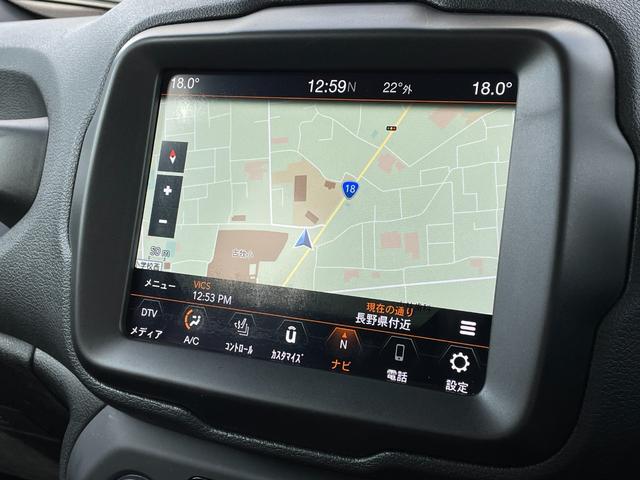 ジープ・レネゲード リミテッド ACC レーンキープ Uconnectナビ bluetooth 黒革シート シートヒーター D/Nパワーシート ステアリングヒーター パークセンサー ルーフレール スマートキー 前後ドライブレコーダー(19枚目)