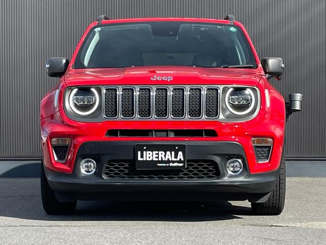 ジープ・レネゲード リミテッド ACC レーンキープ Uconnectナビ bluetooth 黒革シート シートヒーター D/Nパワーシート ステアリングヒーター パークセンサー ルーフレール スマートキー 前後ドライブレコーダー(42枚目)