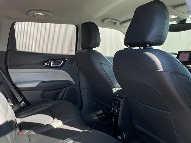 ジープ・コンパス リミテッド　１オーナー　黒革　ＡＣＣ　ＬＫＡ　ＢＳＭ　ナビ　ＴＶ　３６０°　ＡＬＰＩＮＥ　ＬＥＤ　ＰＷＢドア　Ｐアシスト　ＰＷシート　シートＨ　ステアリングヒーター　ＣａｒＰｌａｙ　Ａｎｄｏｒｏｉｄ　前後ドラレコ（12枚目）