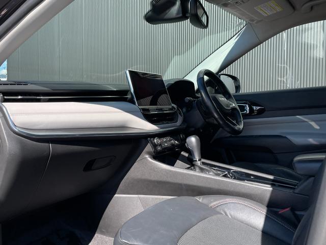 ジープ・コンパス リミテッド　１オーナー　黒革　ＡＣＣ　ＬＫＡ　ＢＳＭ　ナビ　ＴＶ　３６０°　ＡＬＰＩＮＥ　ＬＥＤ　ＰＷＢドア　Ｐアシスト　ＰＷシート　シートＨ　ステアリングヒーター　ＣａｒＰｌａｙ　Ａｎｄｏｒｏｉｄ　前後ドラレコ（15枚目）