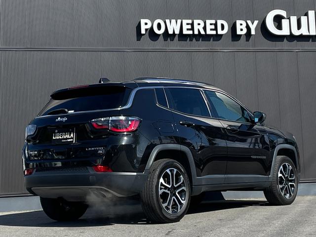 ジープ・コンパス リミテッド　１オーナー　黒革　ＡＣＣ　ＬＫＡ　ＢＳＭ　ナビ　ＴＶ　３６０°　ＡＬＰＩＮＥ　ＬＥＤ　ＰＷＢドア　Ｐアシスト　ＰＷシート　シートＨ　ステアリングヒーター　ＣａｒＰｌａｙ　Ａｎｄｏｒｏｉｄ　前後ドラレコ（46枚目）