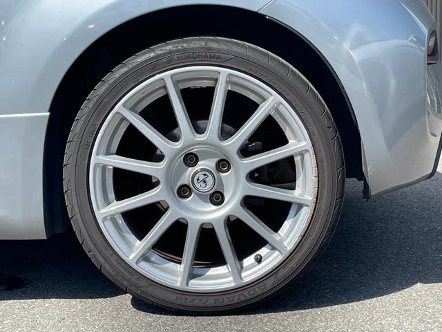 アバルト６９５ リヴァーレ ベースグレード　限定車　当店買取車　１オーナー　専用本革シート　専用ウッドインテリア　４本出しアクラポビッチマフラー　純正ディスプレイオーディオ　ＡｐｐｌｅＣａｒＰｌａｙ　パークセンサー　ＨＩＤヘッドライト　キーレス（40枚目）