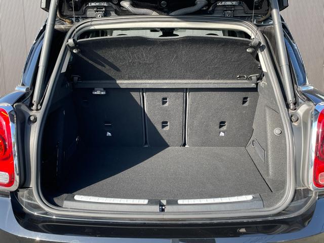 MINI クーパーSD クロスオーバー オール4 1オーナー ACC MINIドライビングモード シートヒータ ナビ Bカメラ LEDライト エキサイトメントPKG インテリジェントセーフティ PWバックドア アンビエントライト O/P18インチAW(17枚目)