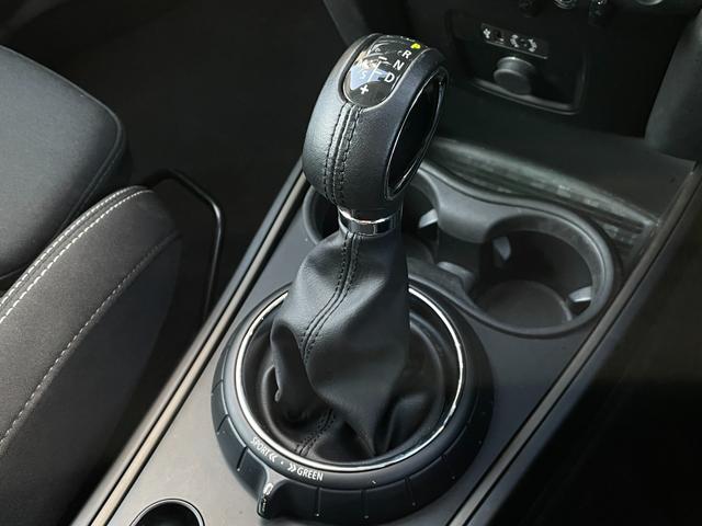 MINI クーパーSD クロスオーバー オール4 1オーナー ACC MINIドライビングモード シートヒータ ナビ Bカメラ LEDライト エキサイトメントPKG インテリジェントセーフティ PWバックドア アンビエントライト O/P18インチAW(27枚目)