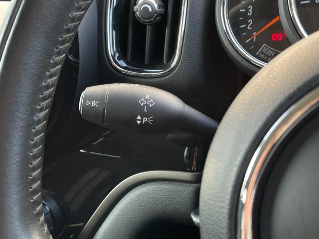 MINI クーパーSD クロスオーバー オール4 1オーナー ACC MINIドライビングモード シートヒータ ナビ Bカメラ LEDライト エキサイトメントPKG インテリジェントセーフティ PWバックドア アンビエントライト O/P18インチAW(33枚目)