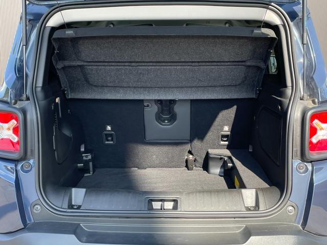 ジープ・レネゲード4xe リミテッド 4xe CarPlay レザーシート シートヒーター ステアリングヒーター PWシート ナビ TV Bカメラ ACC ブラインドスポット レーンキープ LEDヘッドライト ドラレコ ルーフレール ETC(19枚目)
