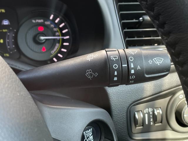 ジープ・レネゲード4xe リミテッド 4xe CarPlay レザーシート シートヒーター ステアリングヒーター PWシート ナビ TV Bカメラ ACC ブラインドスポット レーンキープ LEDヘッドライト ドラレコ ルーフレール ETC(33枚目)