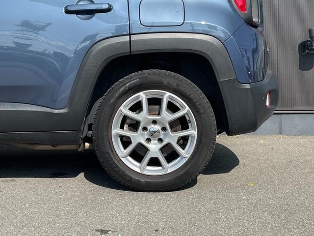 ジープ・レネゲード4xe リミテッド 4xe CarPlay レザーシート シートヒーター ステアリングヒーター PWシート ナビ TV Bカメラ ACC ブラインドスポット レーンキープ LEDヘッドライト ドラレコ ルーフレール ETC(48枚目)