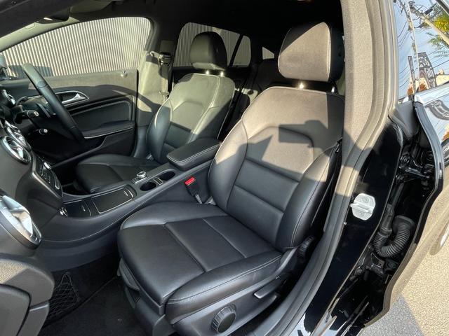 ＣＬＡクラス シューティングブレーク ＣＬＡ２２０　４マチック　シューティングブレーク　ＣａｒＰｌａｙ対応　レーダーセーフティＰＫＧ　黒革シート　シートヒーター　純正ナビ　バックカメラ　フルセグＴＶ　ｂｌｕｅｔｏｏｔｈ　ＰＷバックドア　キーレスゴー　ＬＥＤヘッドライト　パークトロニック（12枚目）