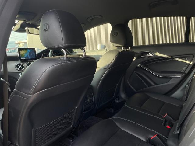 ＣＬＡクラス シューティングブレーク ＣＬＡ２２０　４マチック　シューティングブレーク　ＣａｒＰｌａｙ対応　レーダーセーフティＰＫＧ　黒革シート　シートヒーター　純正ナビ　バックカメラ　フルセグＴＶ　ｂｌｕｅｔｏｏｔｈ　ＰＷバックドア　キーレスゴー　ＬＥＤヘッドライト　パークトロニック（13枚目）
