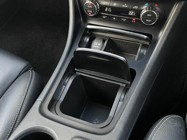 ＣＬＡクラス シューティングブレーク ＣＬＡ２２０　４マチック　シューティングブレーク　ＣａｒＰｌａｙ対応　レーダーセーフティＰＫＧ　黒革シート　シートヒーター　純正ナビ　バックカメラ　フルセグＴＶ　ｂｌｕｅｔｏｏｔｈ　ＰＷバックドア　キーレスゴー　ＬＥＤヘッドライト　パークトロニック（25枚目）