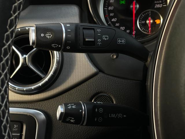 ＣＬＡクラス シューティングブレーク ＣＬＡ２２０　４マチック　シューティングブレーク　ＣａｒＰｌａｙ対応　レーダーセーフティＰＫＧ　黒革シート　シートヒーター　純正ナビ　バックカメラ　フルセグＴＶ　ｂｌｕｅｔｏｏｔｈ　ＰＷバックドア　キーレスゴー　ＬＥＤヘッドライト　パークトロニック（26枚目）