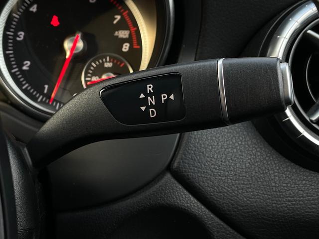 ＣＬＡクラス シューティングブレーク ＣＬＡ２２０　４マチック　シューティングブレーク　ＣａｒＰｌａｙ対応　レーダーセーフティＰＫＧ　黒革シート　シートヒーター　純正ナビ　バックカメラ　フルセグＴＶ　ｂｌｕｅｔｏｏｔｈ　ＰＷバックドア　キーレスゴー　ＬＥＤヘッドライト　パークトロニック（29枚目）