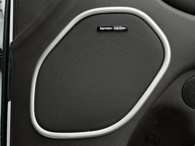 ジープ・グランドチェロキー サミット 後期型 サンルーフ エアサス ブラウンレザーシート ベンチレーション シートヒーター ACC ブラインドスポットM ウッドコンビステアリング 純正ナビ CarPlay 360°カメラ スマートエントリ(10枚目)