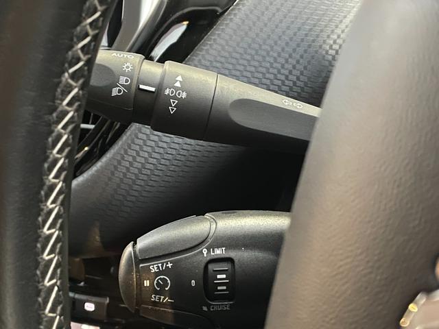 208 アリュール AppleCarPlay 純正ナビ(AM /FM/BT/USB) バックカメラ LEDヘッドライト オートライト クルーズコントロール オートライト ETC 衝突被害軽減システム ドアバイザー(18枚目)