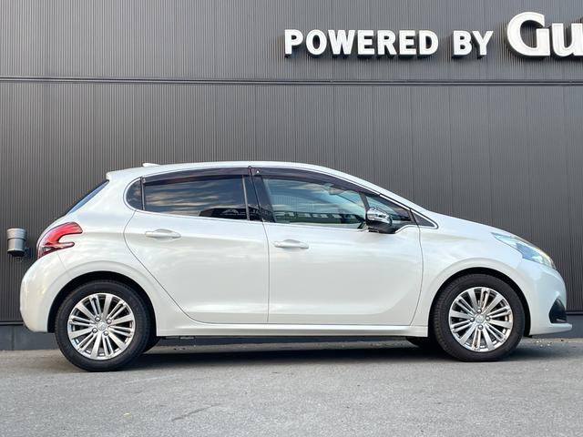 208 アリュール AppleCarPlay 純正ナビ(AM /FM/BT/USB) バックカメラ LEDヘッドライト オートライト クルーズコントロール オートライト ETC 衝突被害軽減システム ドアバイザー(44枚目)