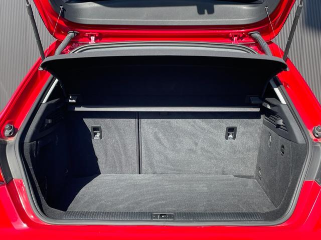 A3 スポーツバック2.0TFSIクワトロ スポーツ ACC ラグジュアリーPKG 黒革 バーチャルコックピット マトリクスLED シーケンシャル パドルシフト PWシート シートヒーター MMIナビ バックカメラ Audiプレセンス パークエイド(16枚目)