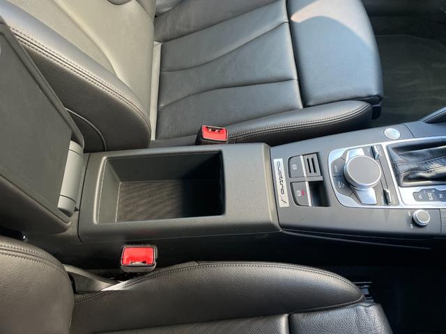 A3 スポーツバック2.0TFSIクワトロ スポーツ ACC ラグジュアリーPKG 黒革 バーチャルコックピット マトリクスLED シーケンシャル パドルシフト PWシート シートヒーター MMIナビ バックカメラ Audiプレセンス パークエイド(31枚目)