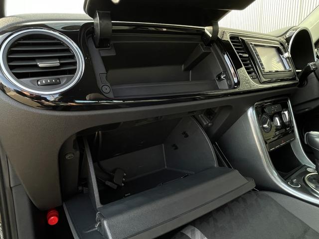 ザ・ビートル デザイン ブラインドスポットモニター クルコン スマートキー 純正ナビ バックカメラ 地デジ bluetooth プッシュスタート HIDヘッドライト オートライト ETC ミラーヒーター 純正16インチAW(13枚目)