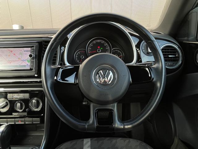 ザ・ビートル デザイン ブラインドスポットモニター クルコン スマートキー 純正ナビ バックカメラ 地デジ bluetooth プッシュスタート HIDヘッドライト オートライト ETC ミラーヒーター 純正16インチAW(15枚目)