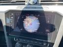 Ｒライン　４モーションアドバンス　サンルーフ　ＨＵＤ　黒革　シートパワー　シートマッサージャー　シートヒーター　ＤｉｓｃｏｖｅｒＰｒｏナビ　３６０°カメラ　ＴＶ　ＡＣＣ　ＢＳＭ　ＬＥＤヘッドライト　オートトランク　コーナーセンサー（27枚目）