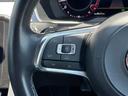 Ｒライン　４モーションアドバンス　サンルーフ　ＨＵＤ　黒革　シートパワー　シートマッサージャー　シートヒーター　ＤｉｓｃｏｖｅｒＰｒｏナビ　３６０°カメラ　ＴＶ　ＡＣＣ　ＢＳＭ　ＬＥＤヘッドライト　オートトランク　コーナーセンサー（42枚目）