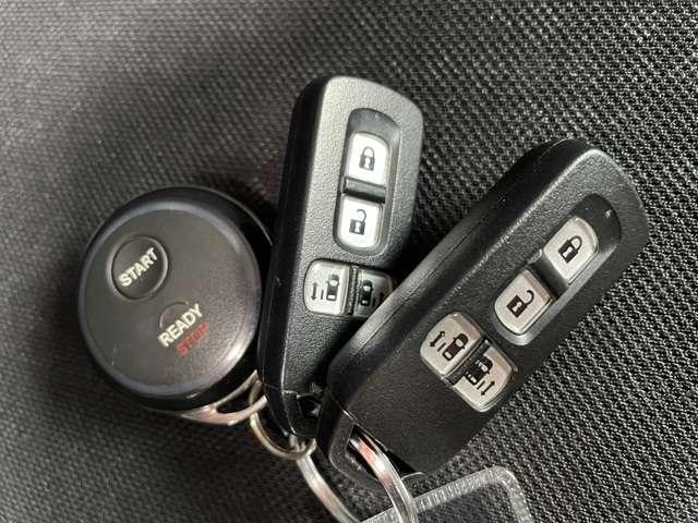 G SSパッケージ 禁煙車 ワンオーナー FRドラレコ メモリーナビ ワンセグ CD DVD Bluetooth インターナビ Rカメラ 両側PSD ETC HID AAC アイドリングストップ あんしんパッケージ(18枚目)