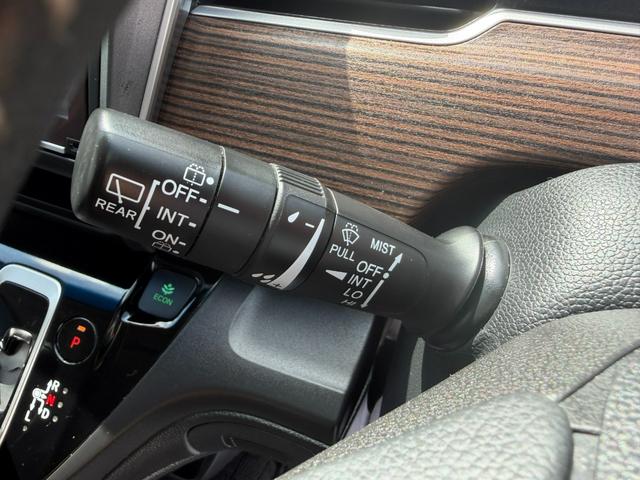 フリードハイブリッド ハイブリッド・クロスター ワンオーナー・ドラレコ・9インチ純ナビTV・Bluetooth・インターナビ・Rカメラ・ETC・LED・オートライト・両パワスラ・アイスト・クルコン・AW ワンオーナー車 W電動ドア バックモニター(42枚目)