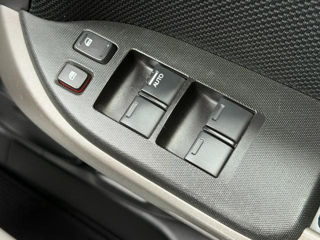 クロスロード 20X ドラレコ・外ディスプレイオーディオ・Bluetooth・AW・ETC Bカメ Wエアバッグ 三列シート キーレス パワステ パワーウインドウ エアバック ABS オートエアコン 取説記録簿(49枚目)